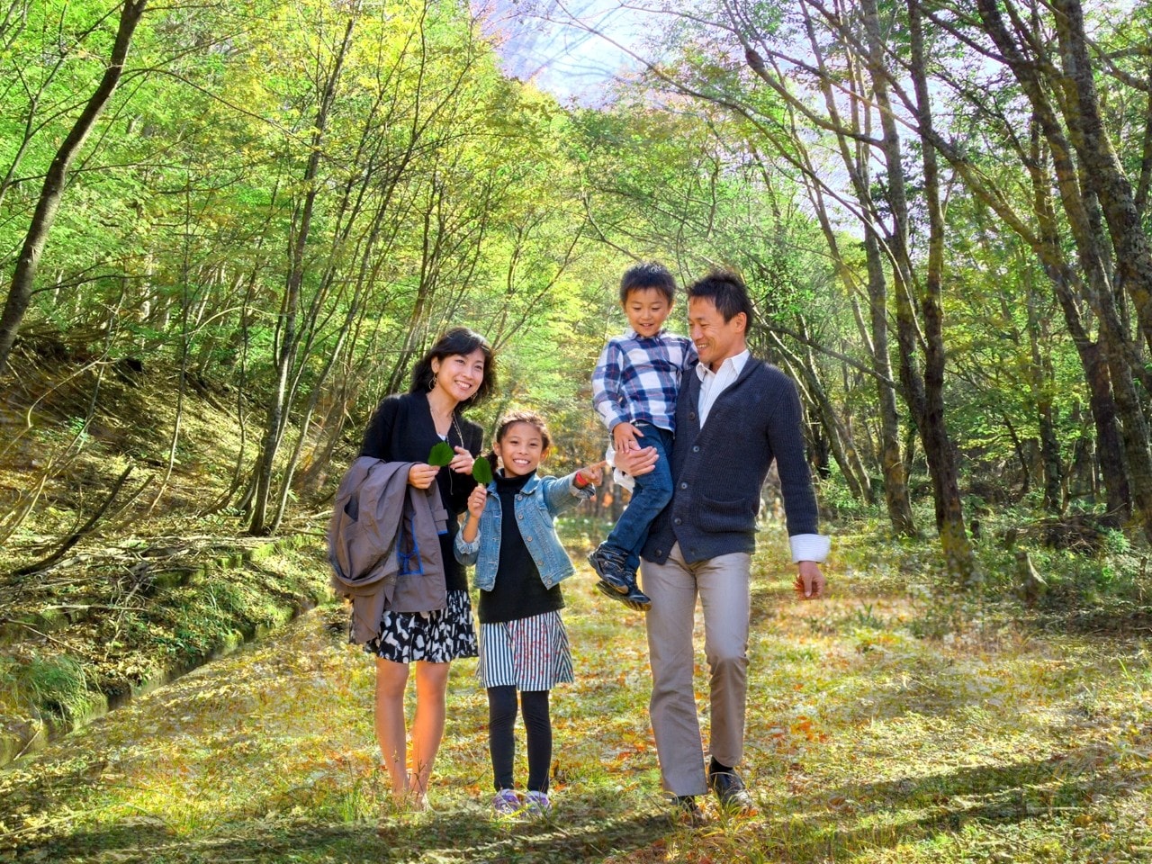 トレッキングコース　敷地内には2つのトレッキングコースがございます。森林浴をしながら心も体もリフレッシュ。※無料